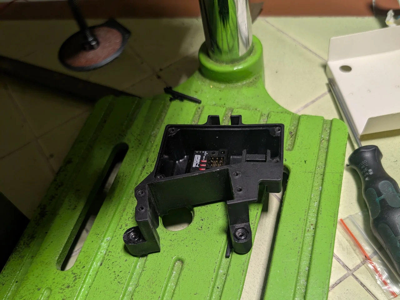 Corally_servo_mount_001.webp