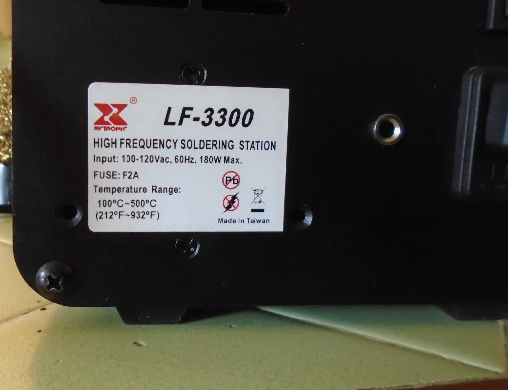 lf3300_002.webp